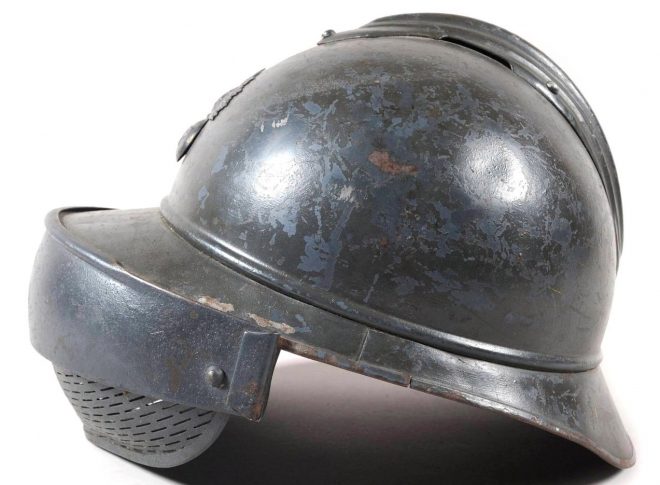 Рыцарский шлем из строительной каски